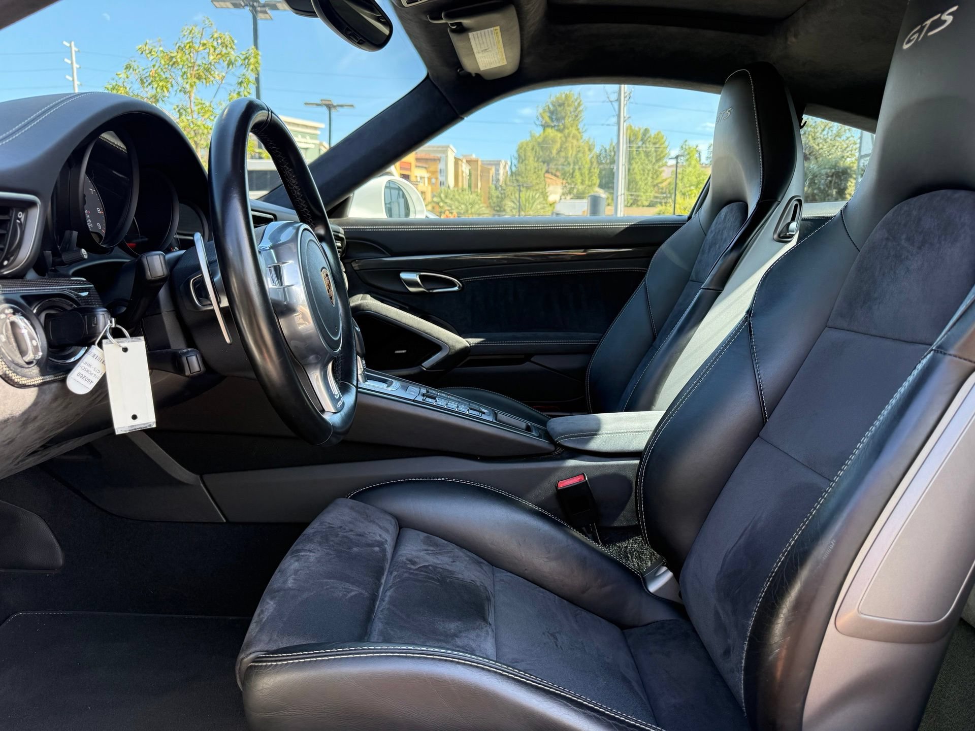 Certified 2016 Porsche 911 Carrera GTS RWD image 14