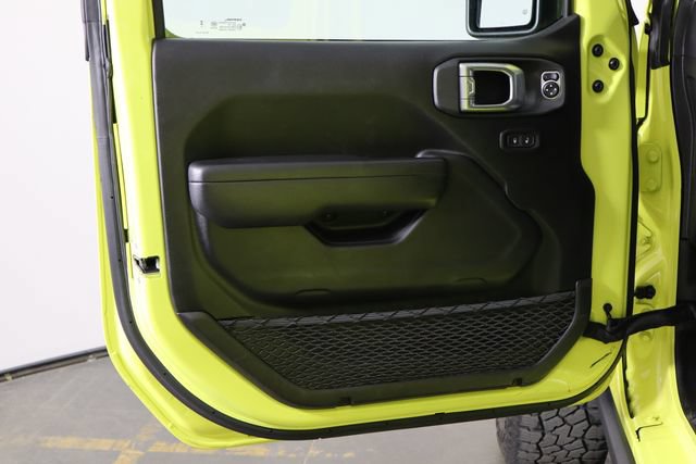 Used 2024 Jeep Gladiator Rubicon AWD/4WD image 18