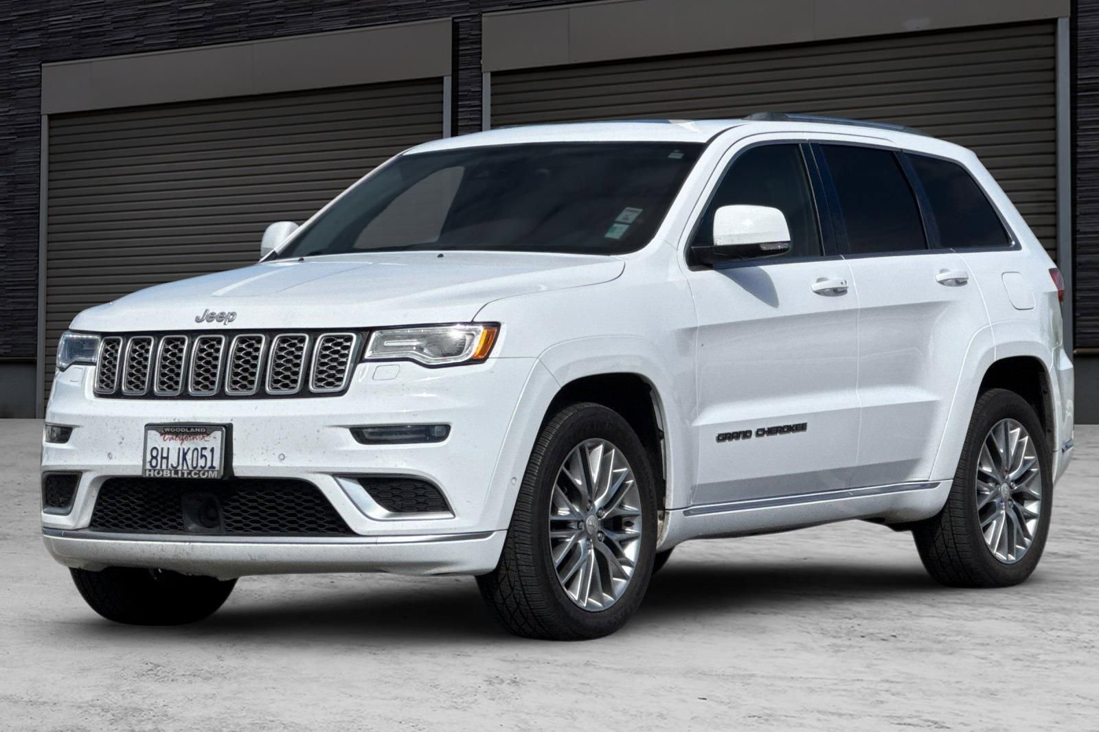 Used 2018 Jeep Grand Cherokee Summit w/ Platinum Series Group image 9