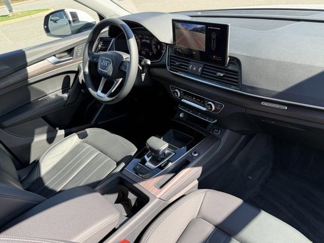Certified 2023 Audi Q5 2.0T Premium Plus w/ Premium Plus Package AWD/4WD image 27