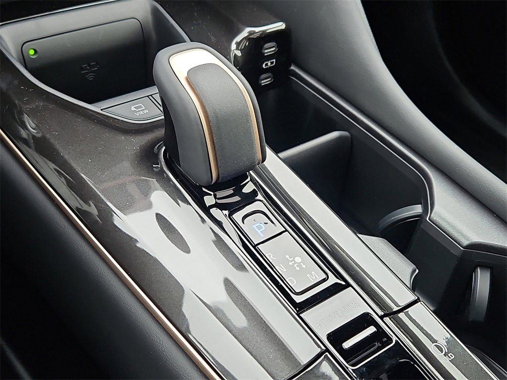 New 2026 Toyota Crown Platinum image 19