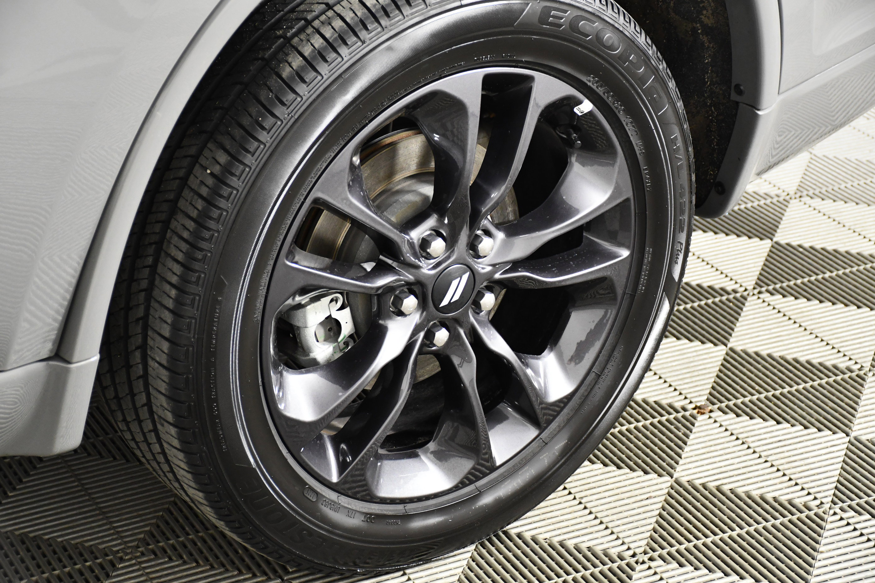 Used 2025 Dodge Durango GT image 41