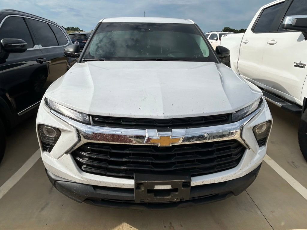 Used 2025 Chevrolet TrailBlazer LS w/ LS Convenience Package FWD image 14