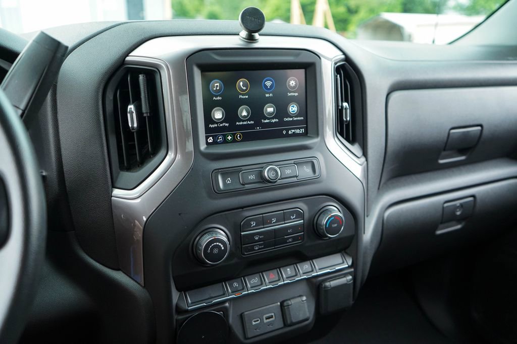 Used 2021 Chevrolet Silverado 1500 Custom w/ LPO, Dark Essentials Package AWD/4WD image 8