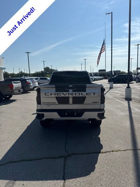 Used 2020 Chevrolet Silverado 1500 RST w/ Rally Edition AWD/4WD image 6
