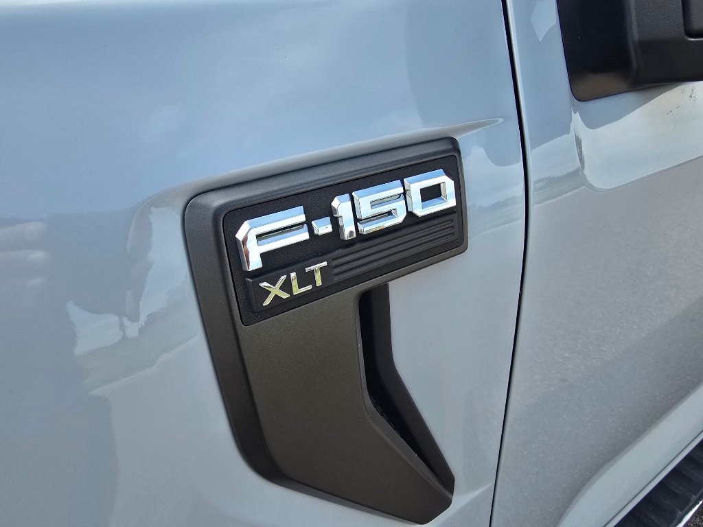 Used 2022 Ford F150 XLT w/ Equipment Group 302A High AWD/4WD image 30