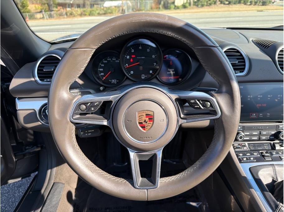 Used 2018 Porsche 718 Boxster Roadster 2D RWD image 12