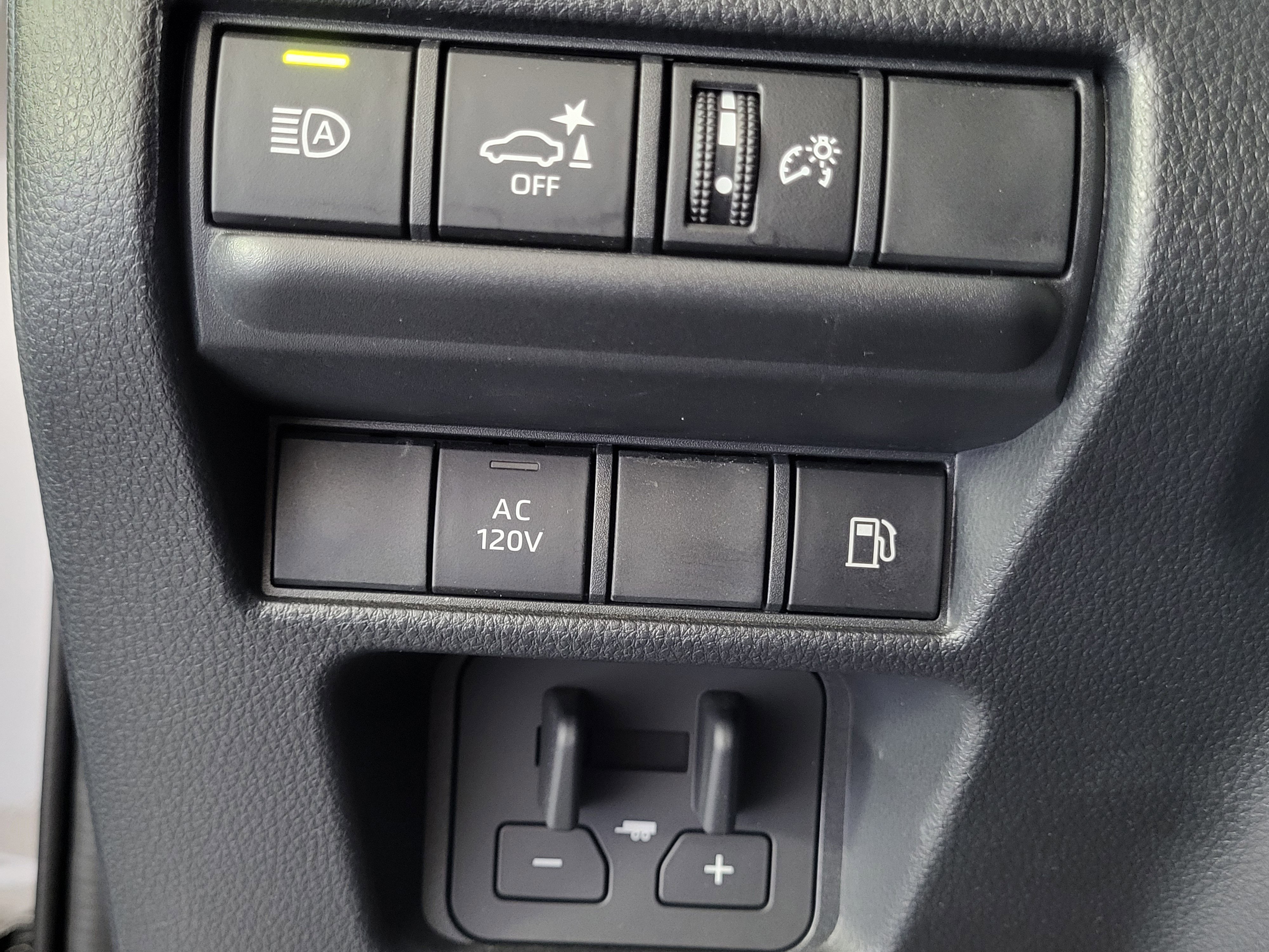 Used 2025 Toyota Land Cruiser 1958 image 18