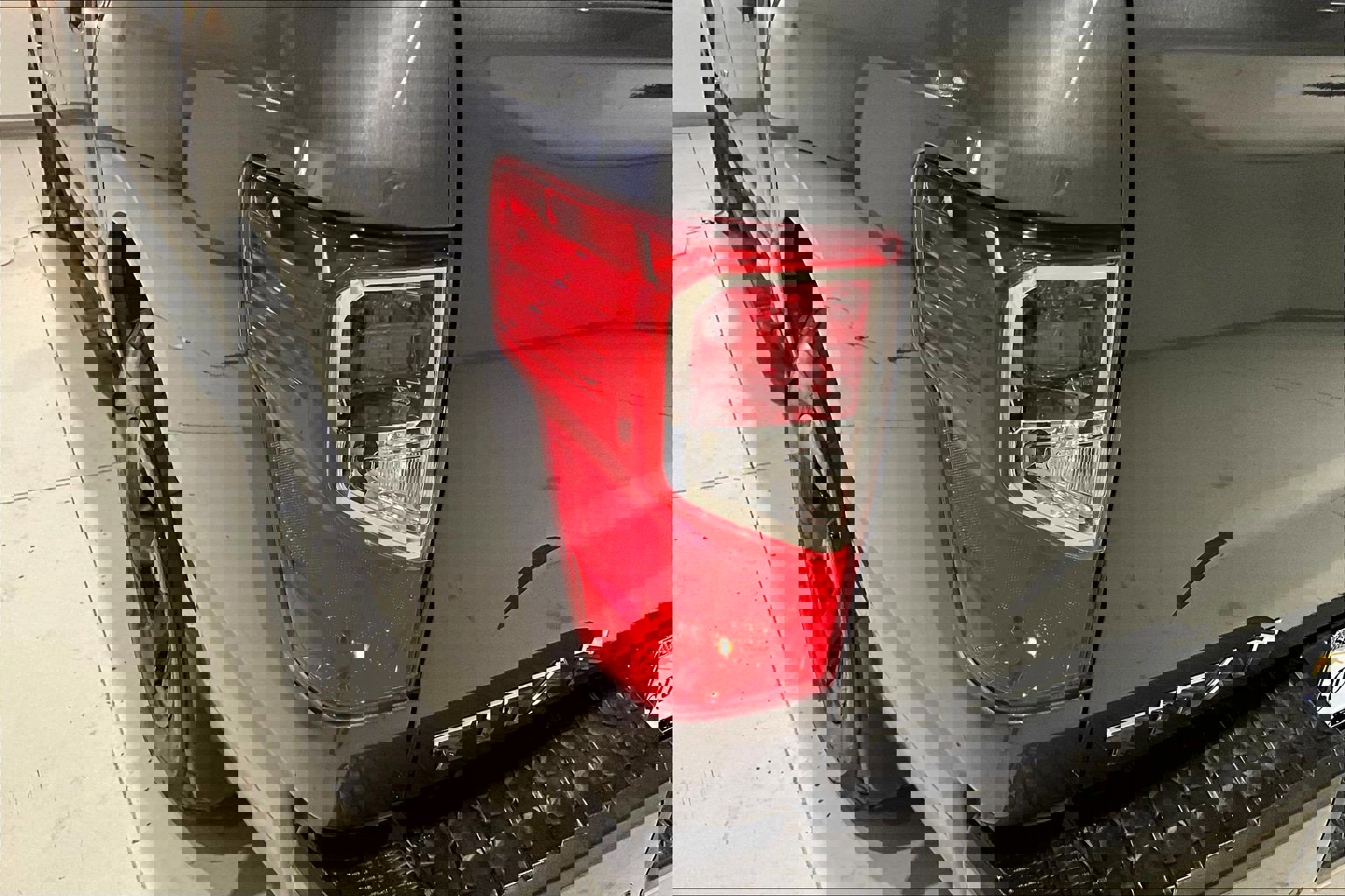 Used 2021 Nissan Titan S w/ S Utility Package image 23