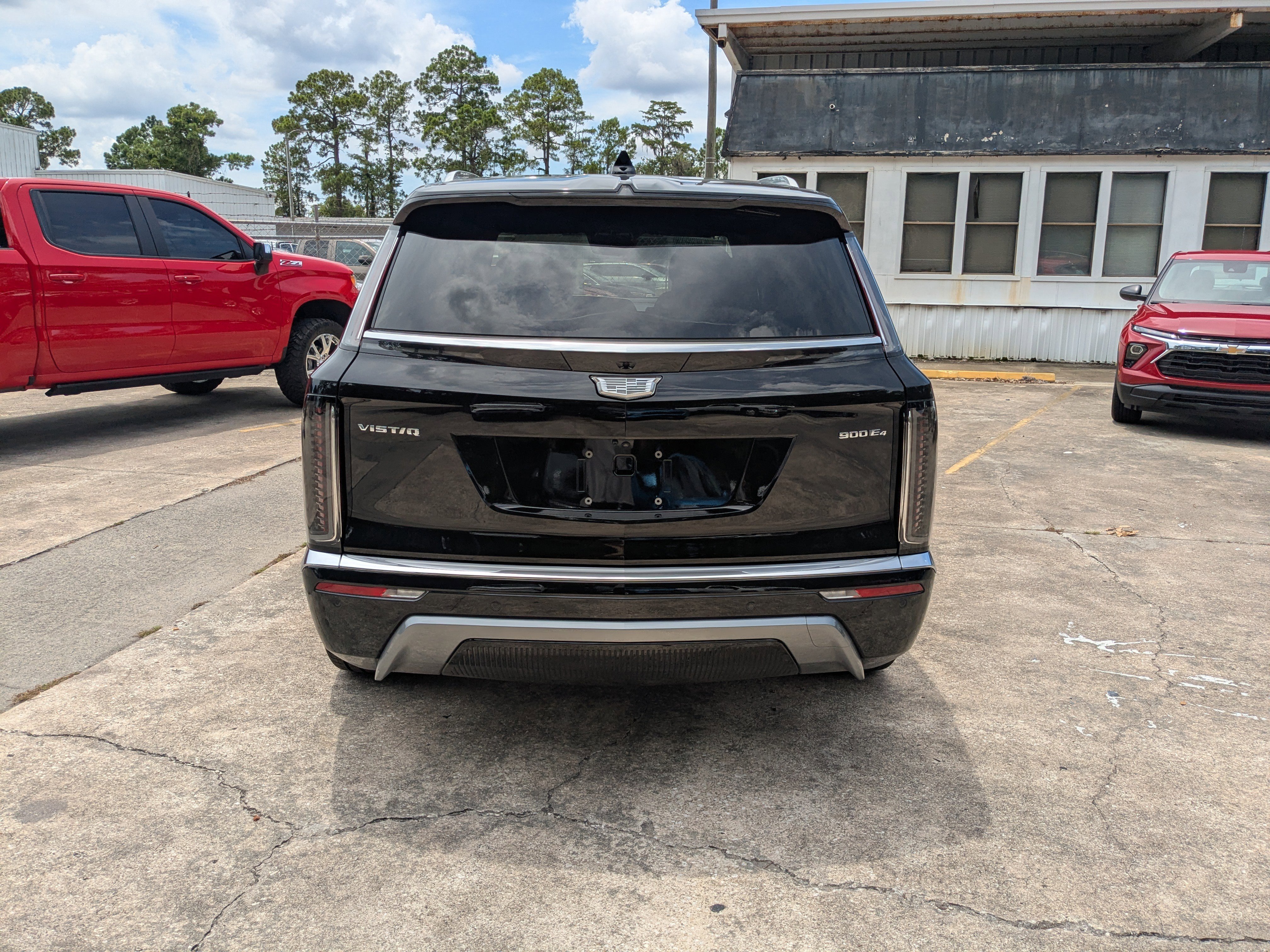 New 2026 Cadillac Vistiq Premium Luxury w/ LPO, Floor Liner Package image 20