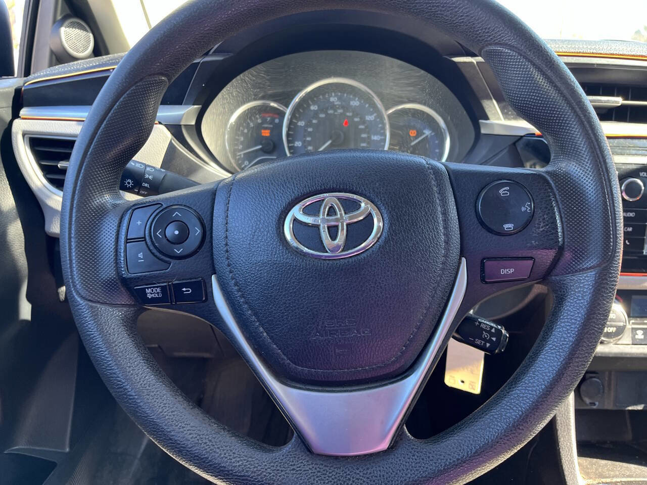 Used 2014 Toyota Corolla L FWD image 12