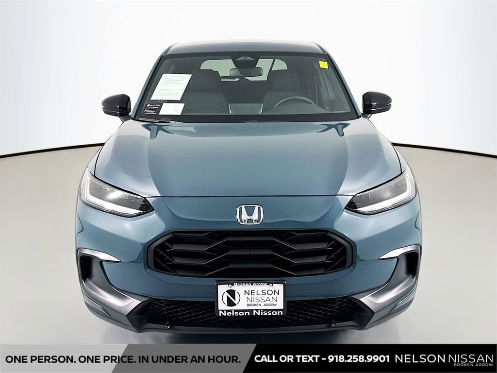 Used 2024 Honda HR-V Sport image 2
