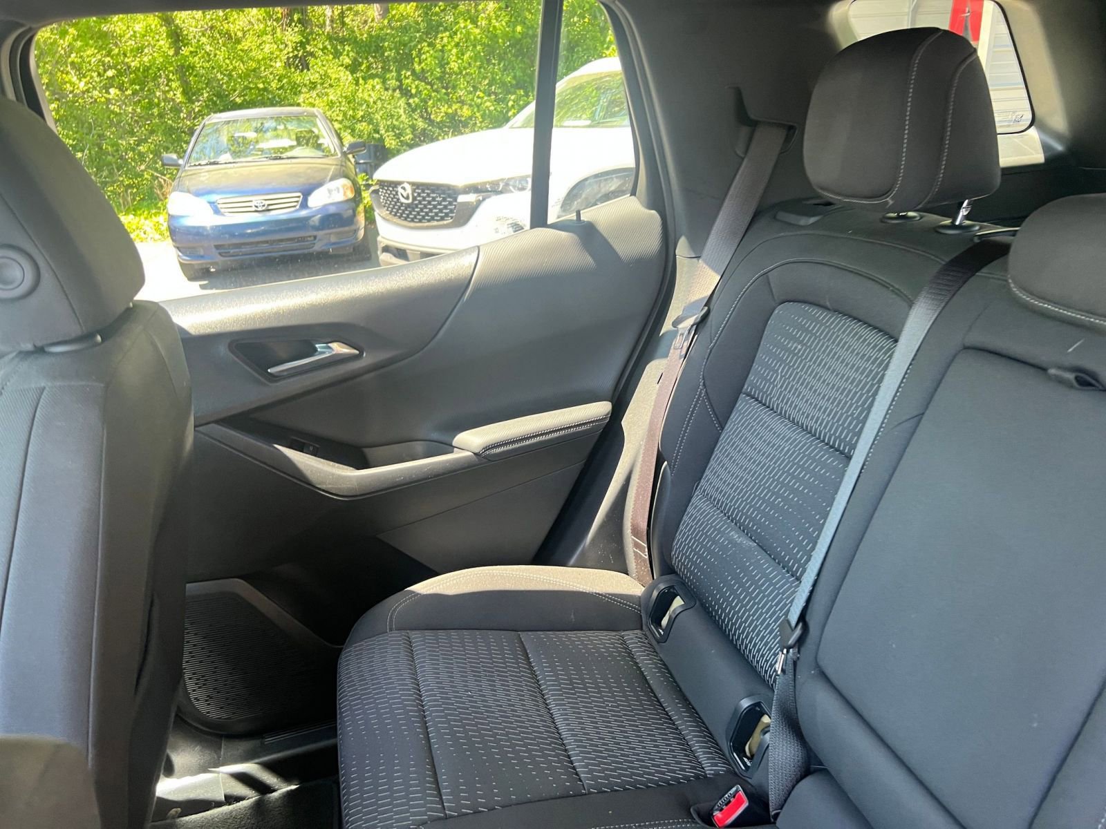 Used 2025 Chevrolet Equinox LT image 35