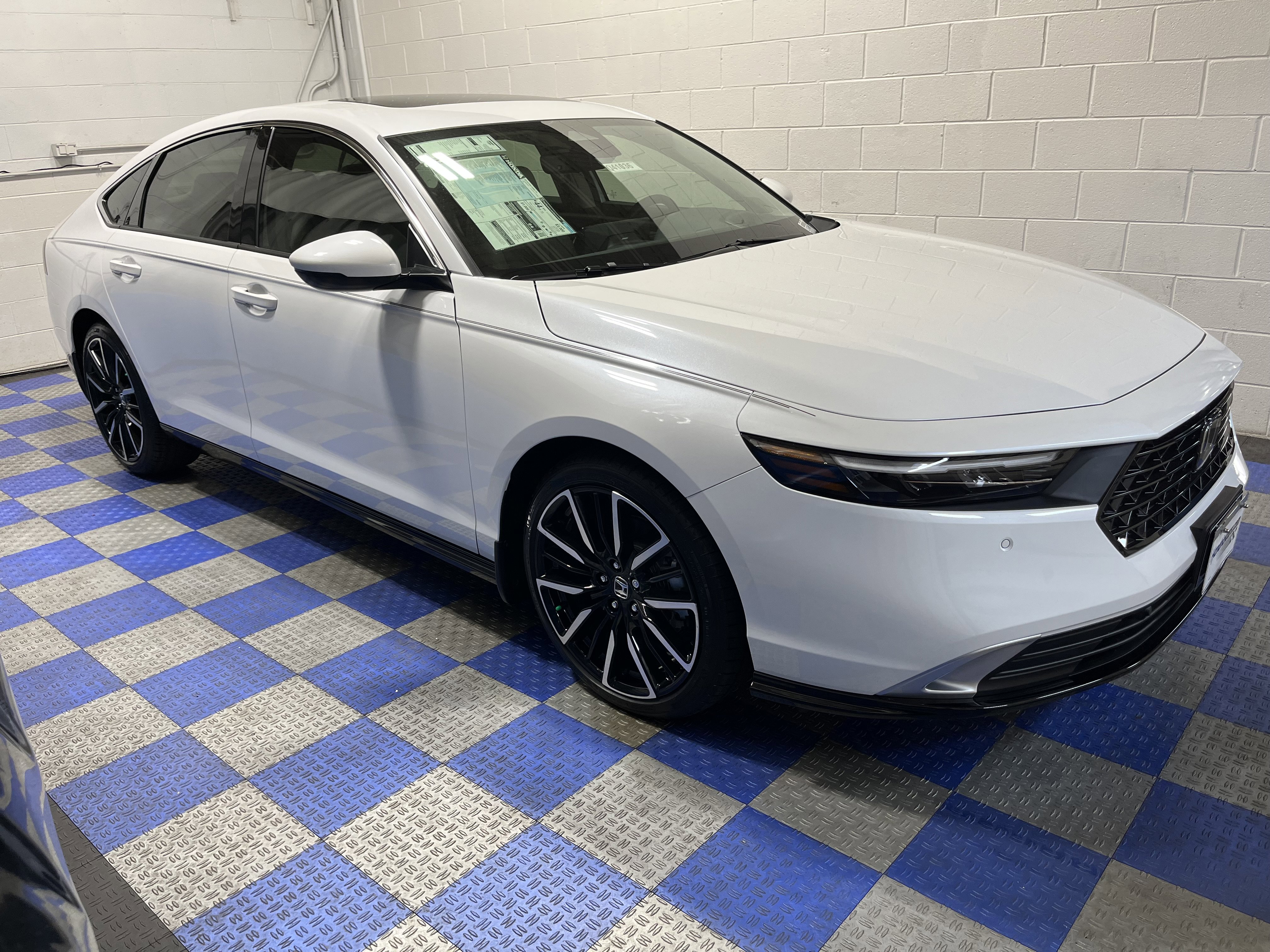 New 2025 Honda Accord Touring video 2