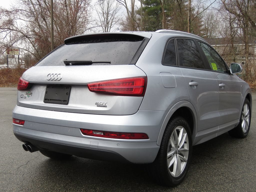Used 2018 Audi Q3 2.0T Premium w/ Convenience Package AWD/4WD image 5