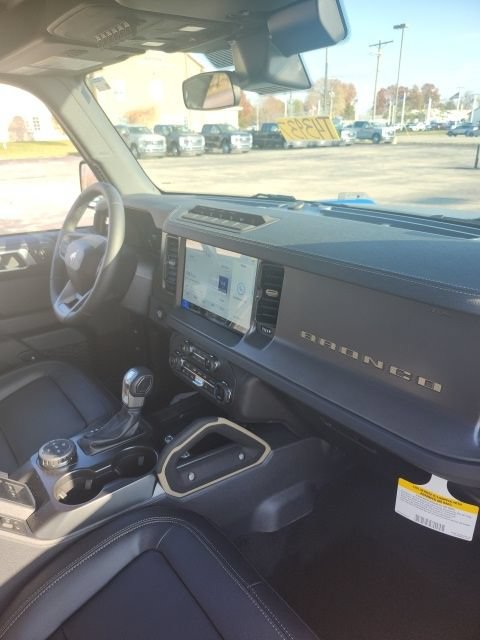 New 2025 Ford Bronco Badlands AWD/4WD image 17