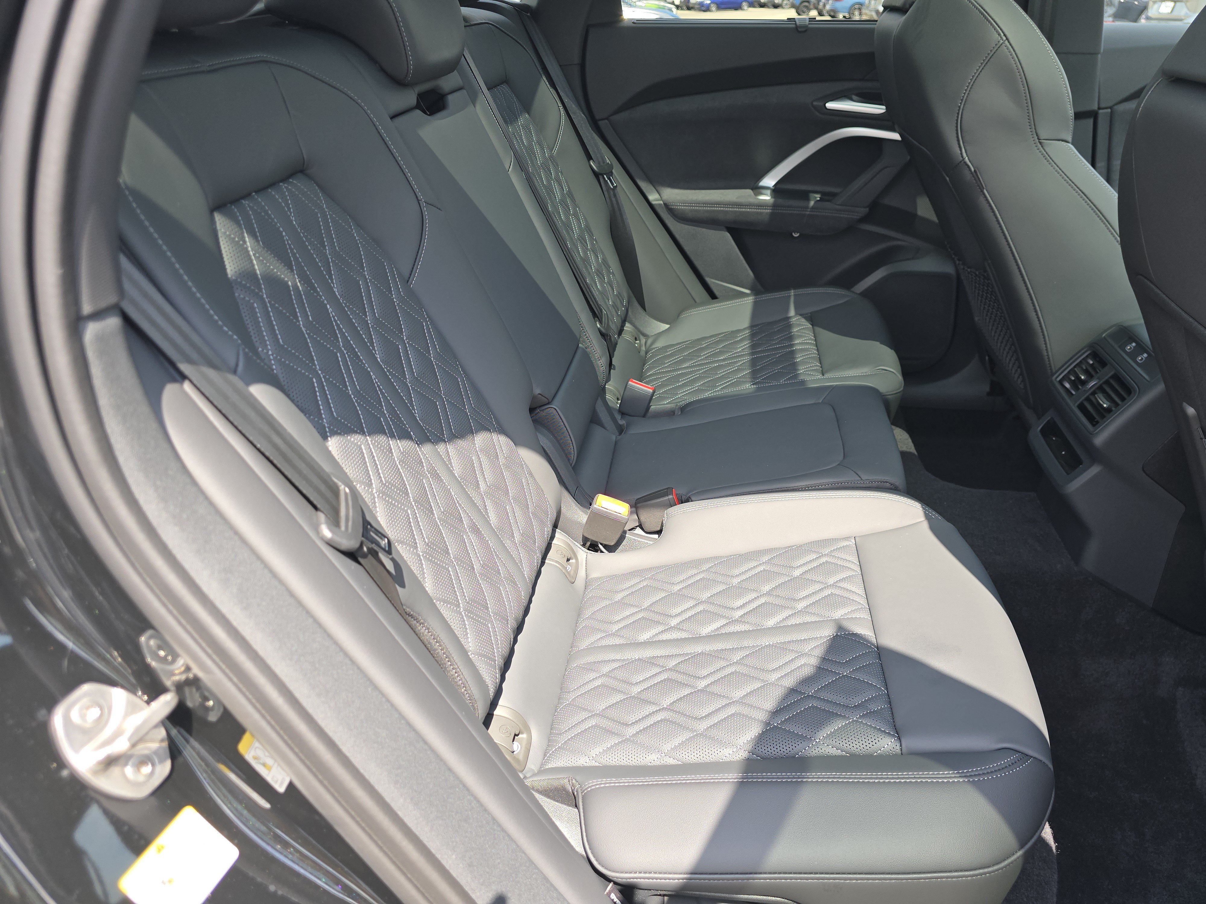 New 2026 Audi SQ5 Premium Plus AWD/4WD image 18