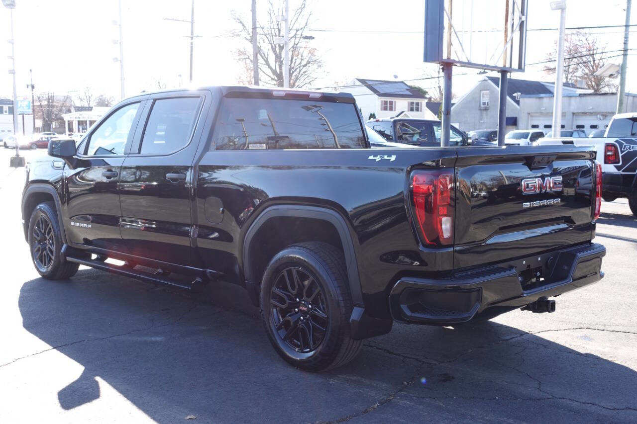 Used 2023 GMC Sierra 1500 Pro w/ Graphite Edition image 2