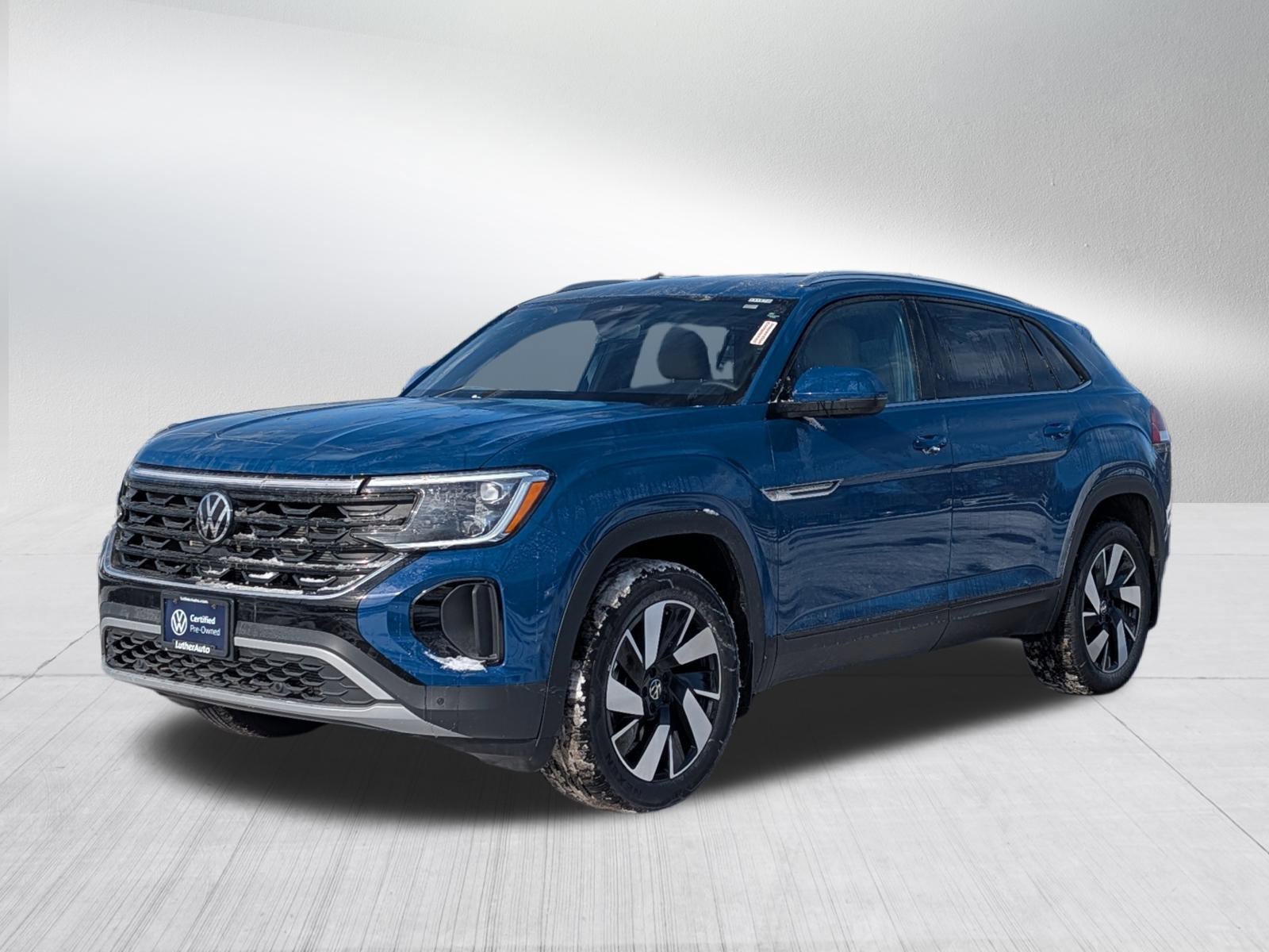 Certified 2025 Volkswagen Atlas Cross Sport SE video 3