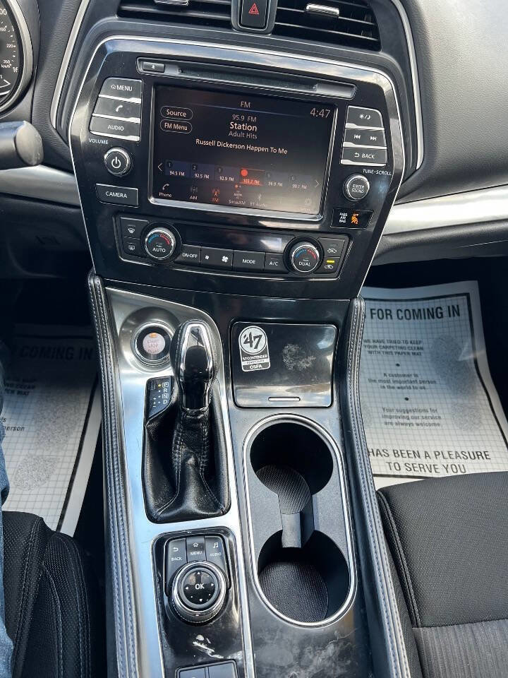 Used 2019 Nissan Maxima 3.5 S w/ Floor Mat Group image 29