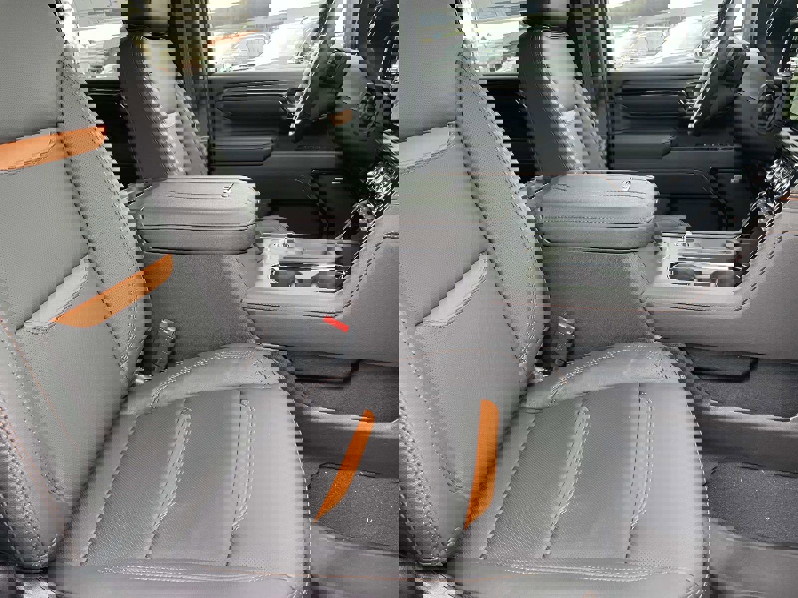 New 2026 GMC Sierra 2500 AT4 w/ AT4 Premium Plus Package image 28