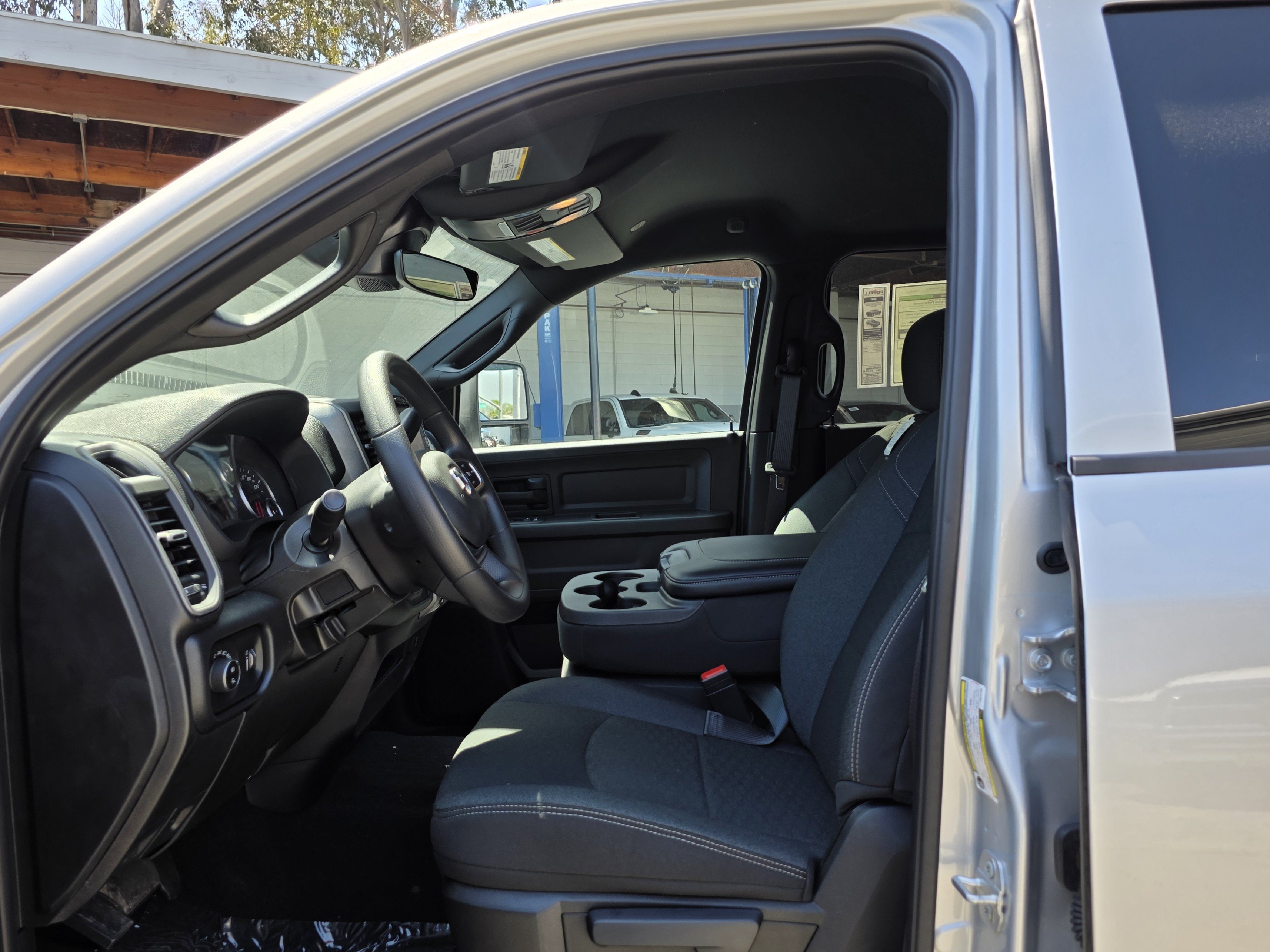 New 2026 RAM 3500 Tradesman AWD/4WD image 7