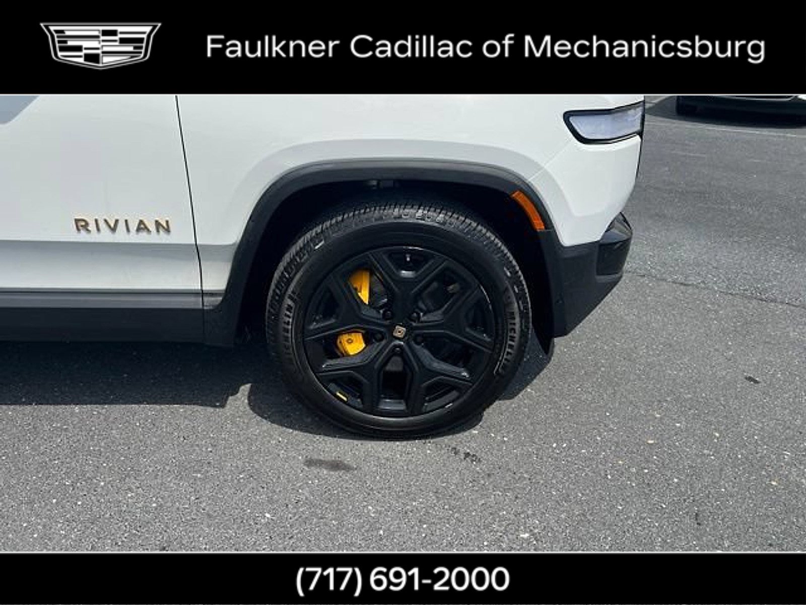 Used 2023 Rivian R1S Launch Edition AWD/4WD image 29