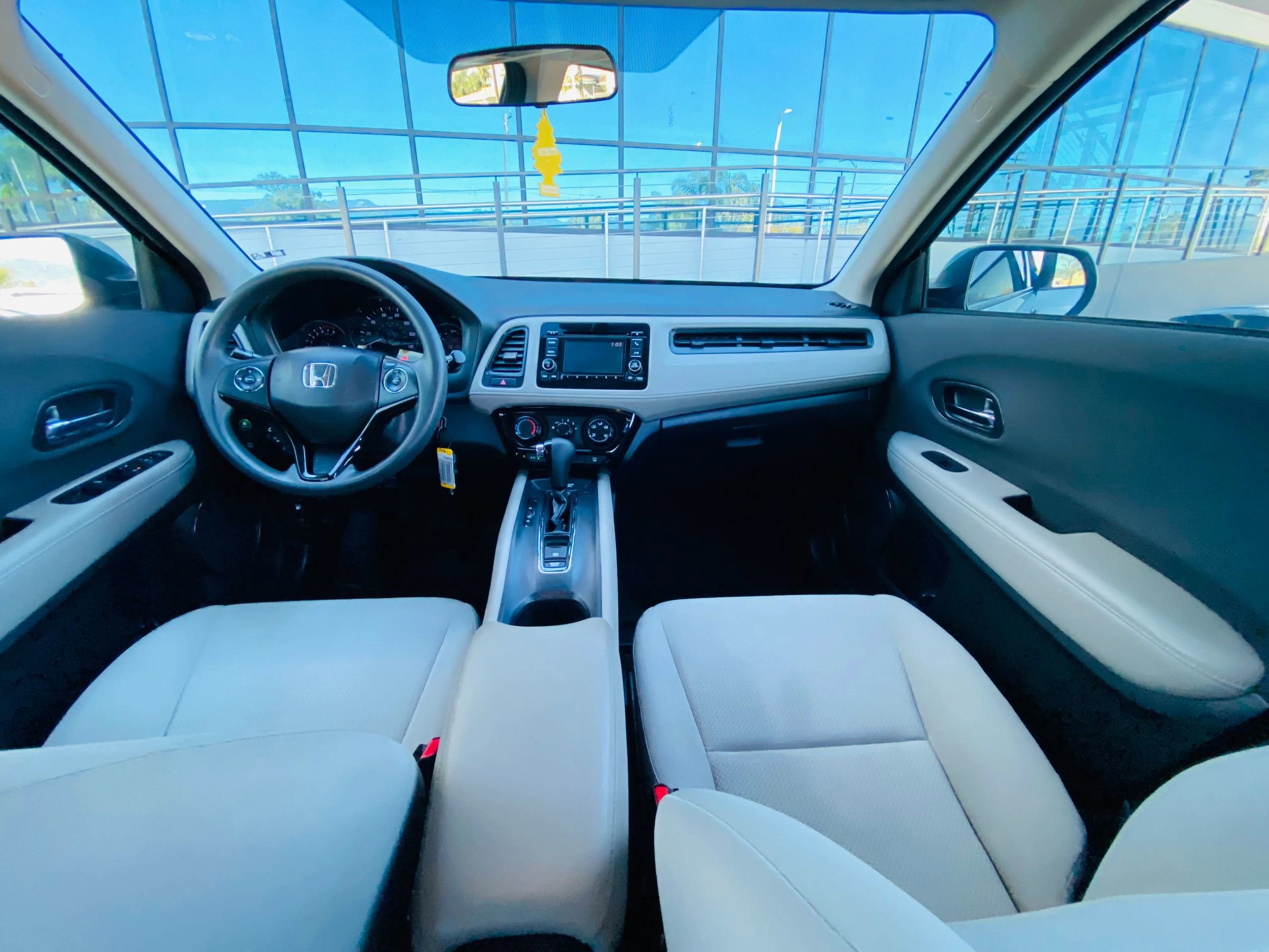 Used 2019 Honda HR-V LX image 35