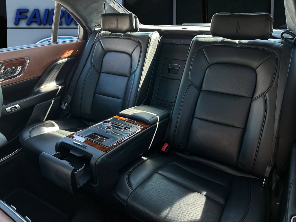 Used 2017 Lincoln Continental Black Label w/ Rear-seat Package AWD/4WD image 12