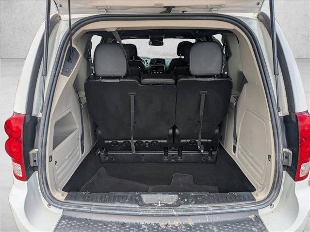 Used 2020 Dodge Grand Caravan SXT FWD image 6