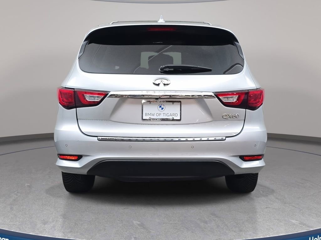 Used 2017 INFINITI QX60 Luxe w/ Deluxe Technology Package image 7