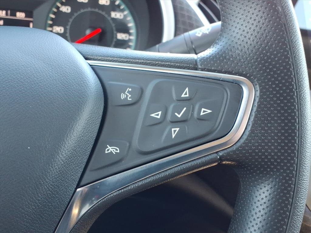 Used 2023 Chevrolet Malibu LT image 32