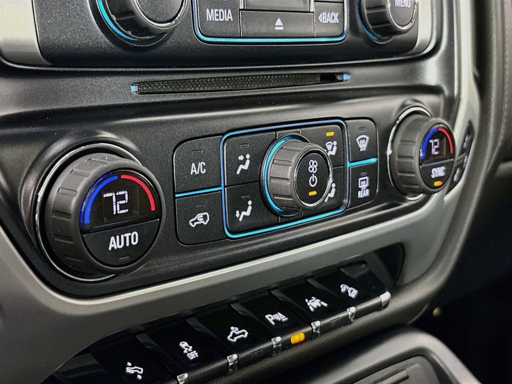 Used 2017 GMC Sierra 1500 SLT w/ SLT Premium Package AWD/4WD image 19