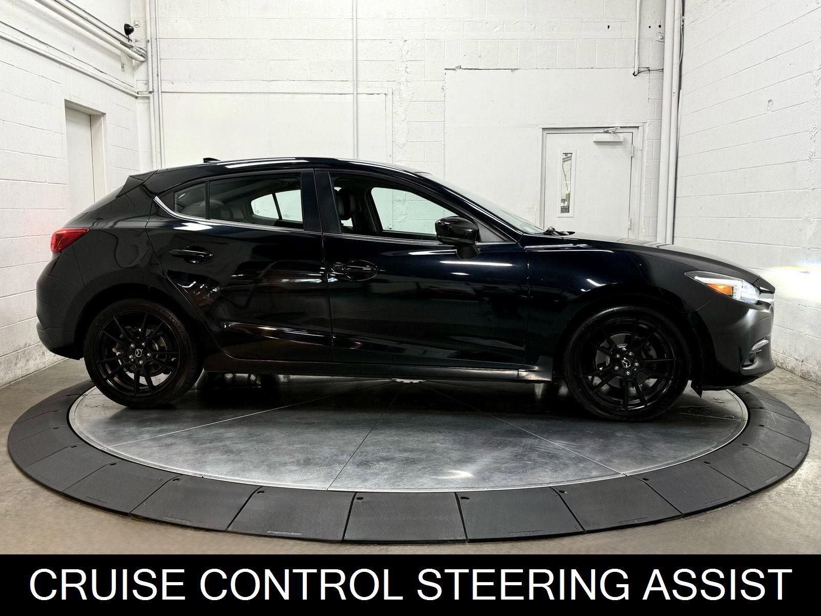Used 2018 MAZDA MAZDA3 Grand Touring FWD image 9