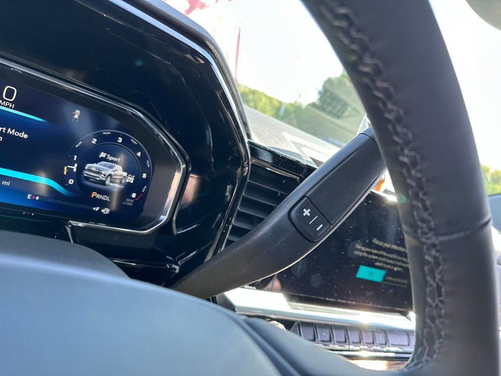 New 2026 Chevrolet Silverado 1500 LT image 24