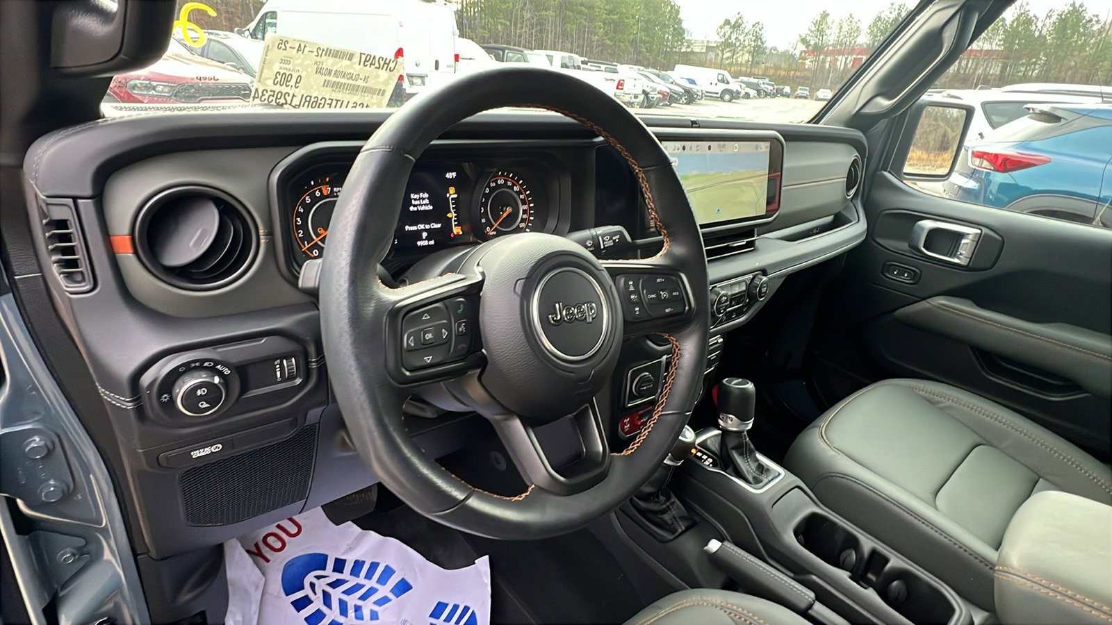 Used 2024 Jeep Gladiator Mojave image 24