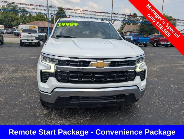 Used 2025 Chevrolet Silverado 1500 LT AWD/4WD image 2
