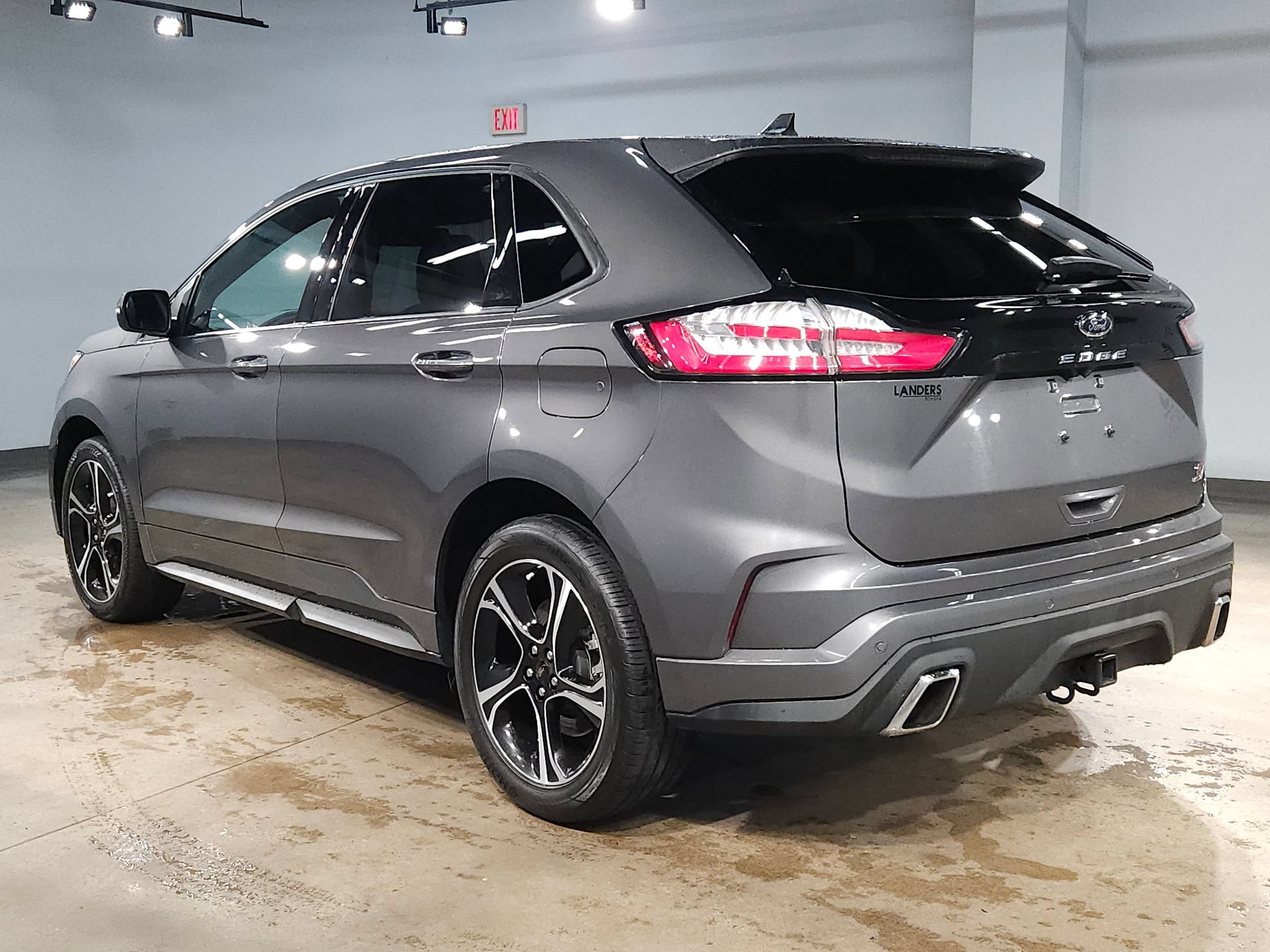 Used 2023 Ford Edge ST AWD/4WD image 5