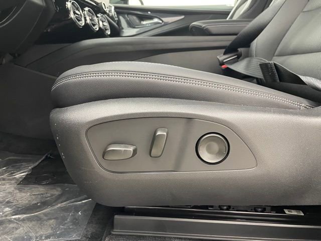 New 2026 Chevrolet Blazer EV LT image 9