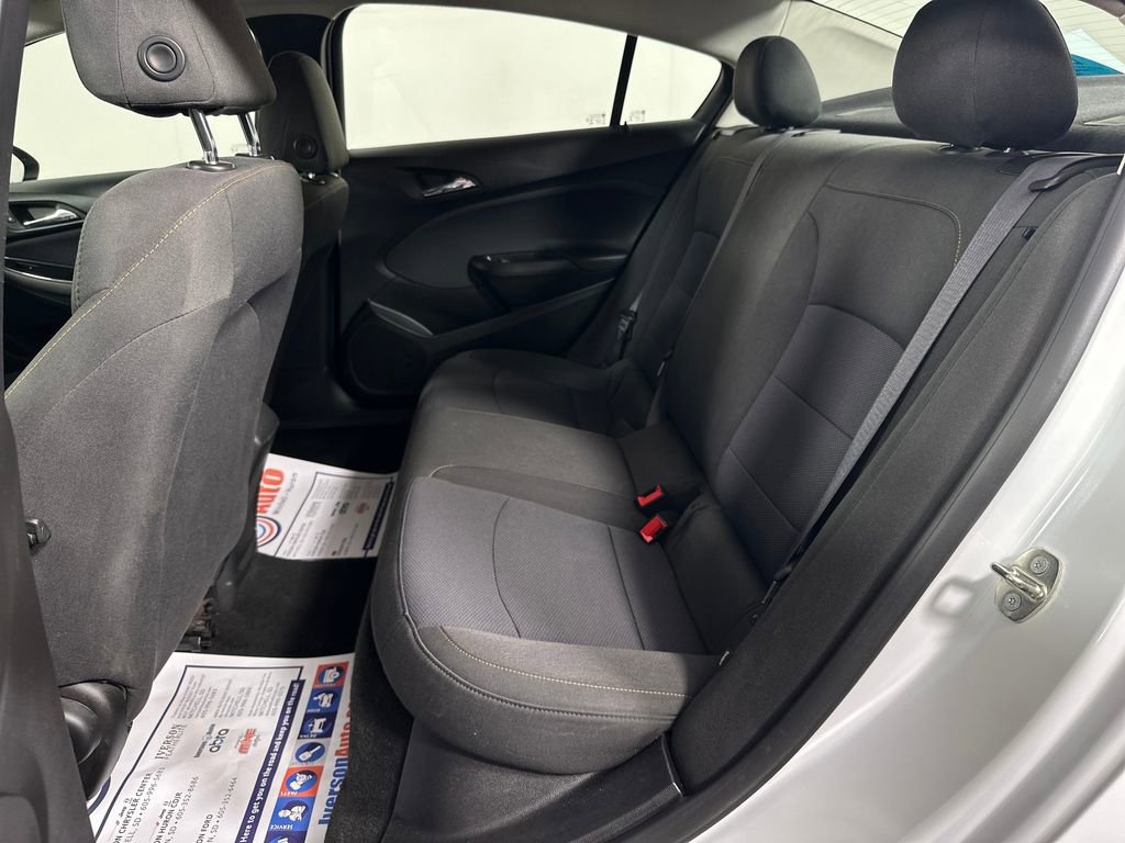 Used 2017 Chevrolet Cruze LS FWD image 24