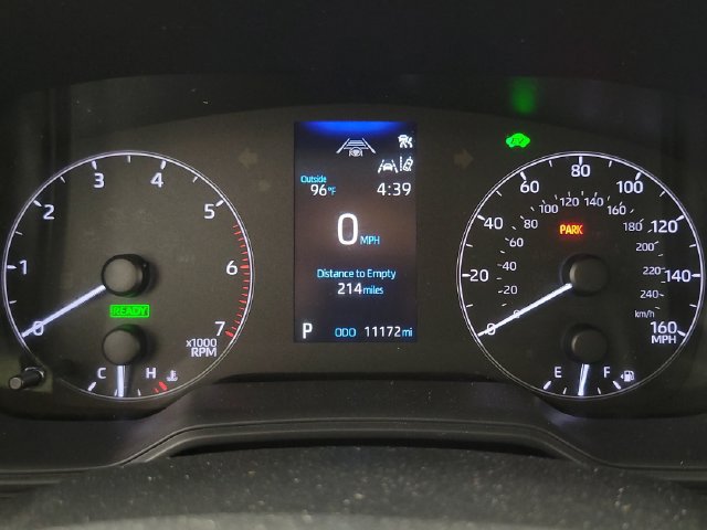 Used 2025 Toyota Corolla LE w/ LE Premium Package FWD image 20