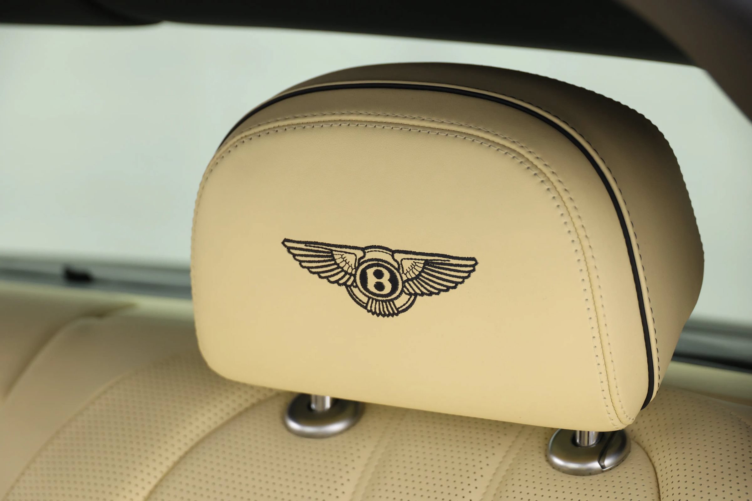 Used 2015 Bentley Flying Spur V8 AWD/4WD image 51
