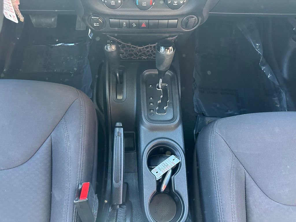 Used 2013 Jeep Wrangler Unlimited Sport AWD/4WD image 22