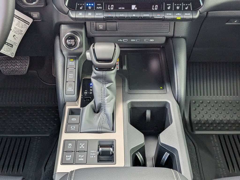 New 2027 Toyota Land Cruiser w/ Premium Package AWD/4WD image 17