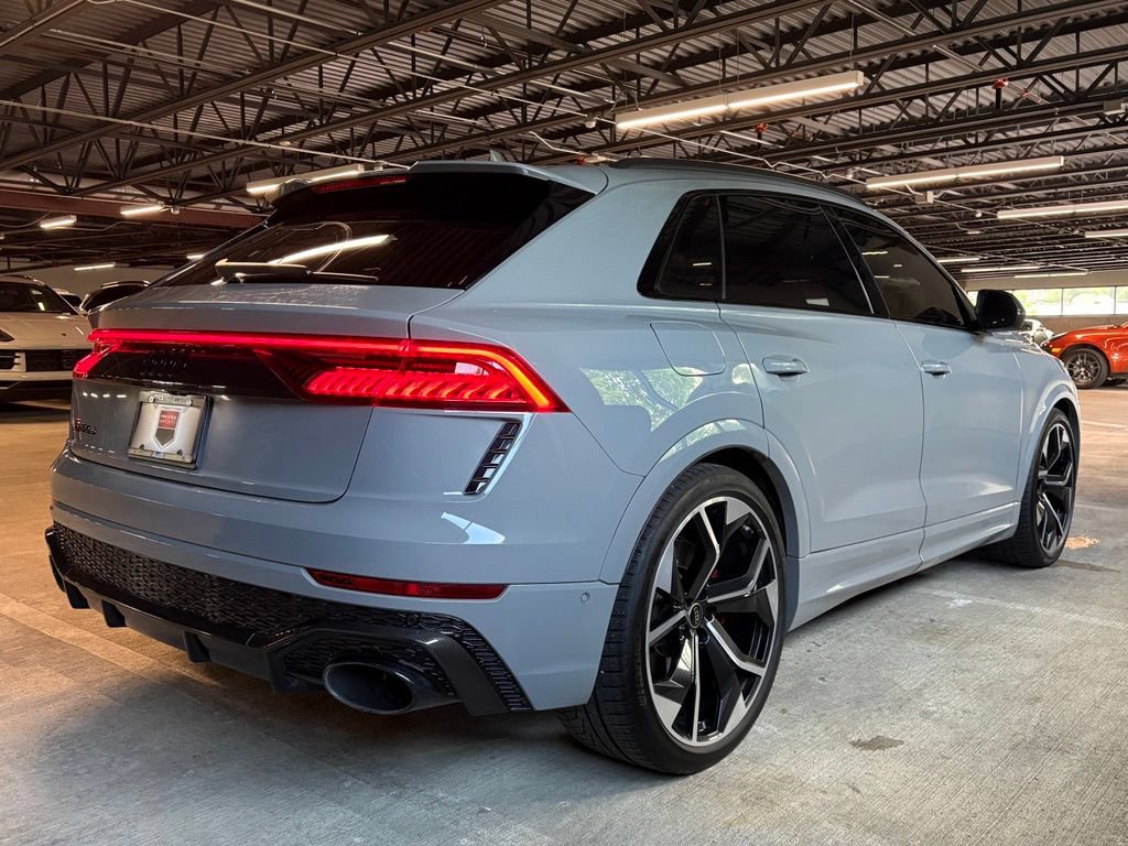 Used 2023 Audi RS Q8 AWD/4WD image 8