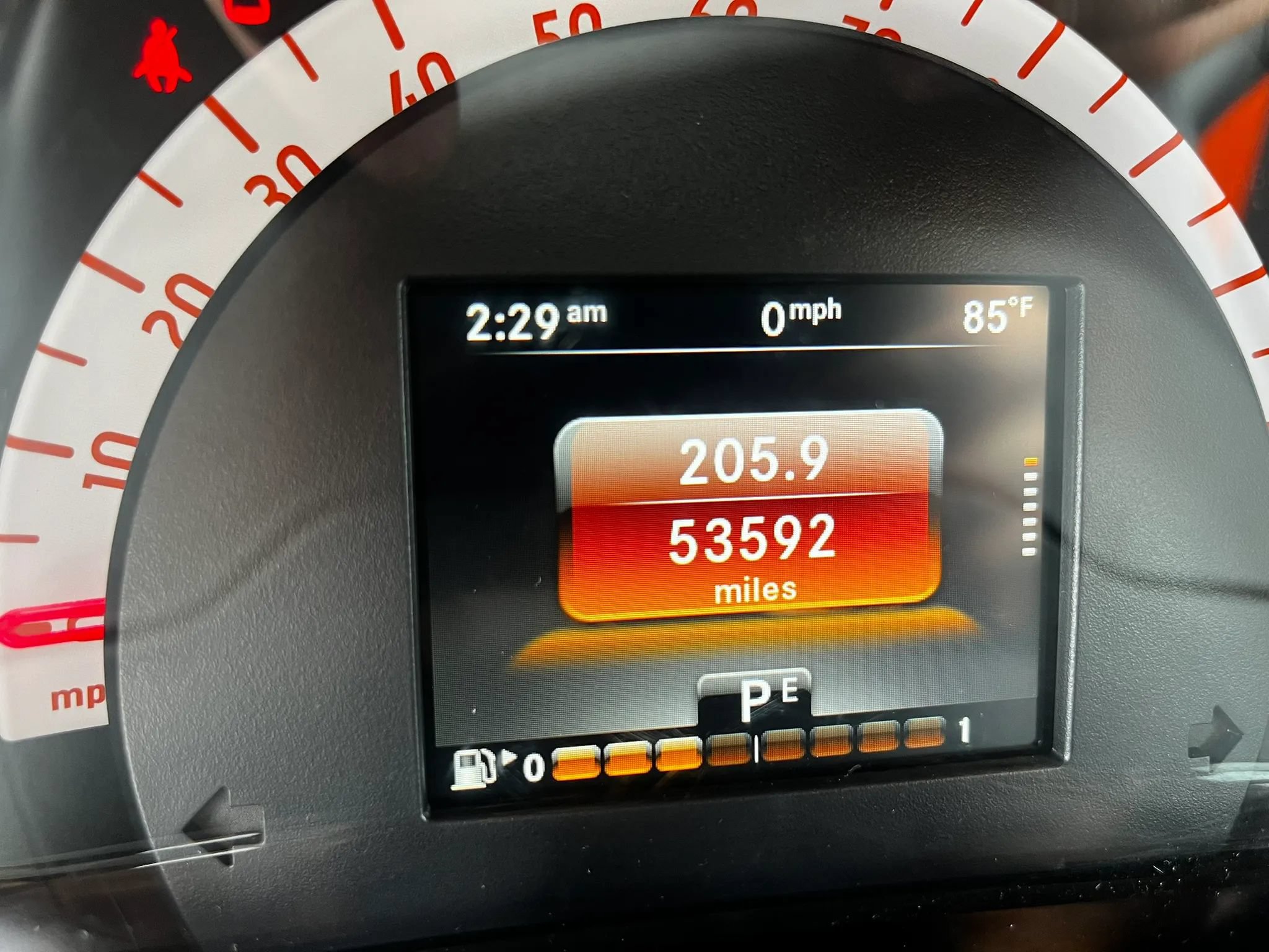 Used 2016 smart fortwo passion RWD image 15