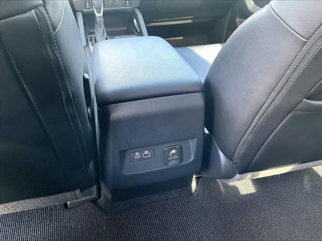 Used 2024 Nissan Frontier SL w/ Technology Package RWD image 25