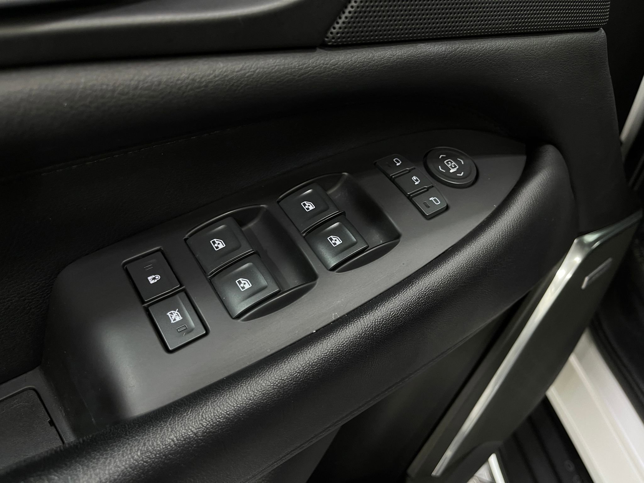 Used 2019 Cadillac Escalade Luxury image 15