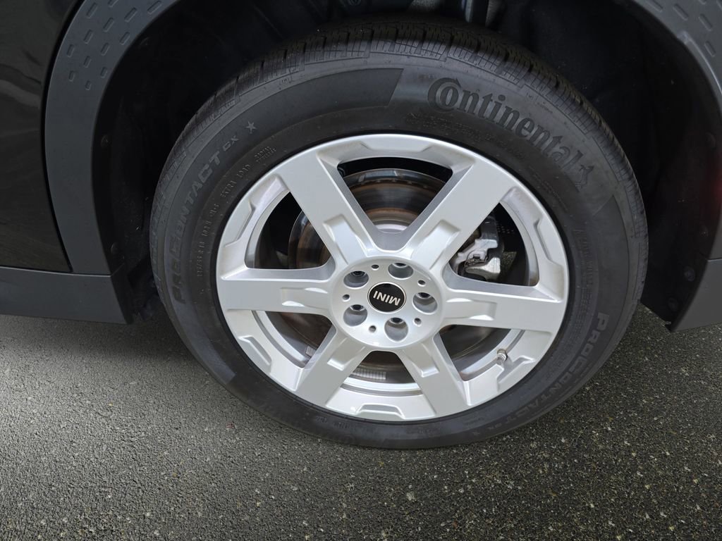 Used 2025 MINI Cooper Countryman SE image 32