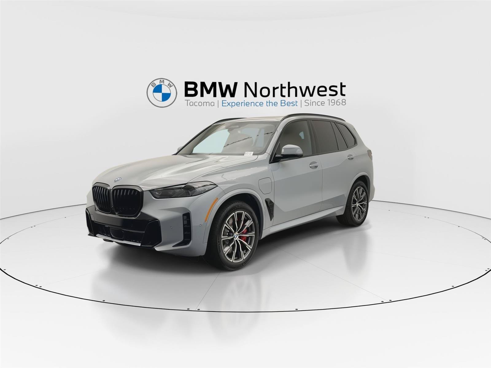New 2026 BMW X5 xDrive50e w/ M Sport Package AWD/4WD image 9